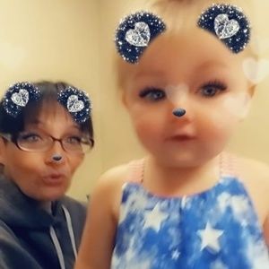 Meet your Posher, Angela